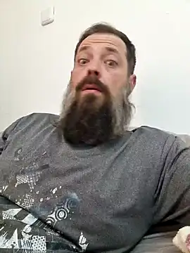 Snapshot of zefside42 chatting on December 2024 07:01:01 AM zefside42 online show from December 2024 07:01:01 AM