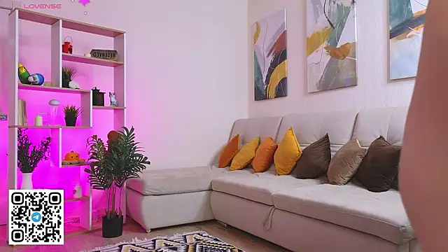 oliviabr0wn0 online show from February 2026 06:22:01 AM