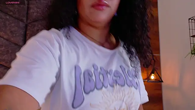 memphiswilliam online show from April 2026 02:45:01 AM