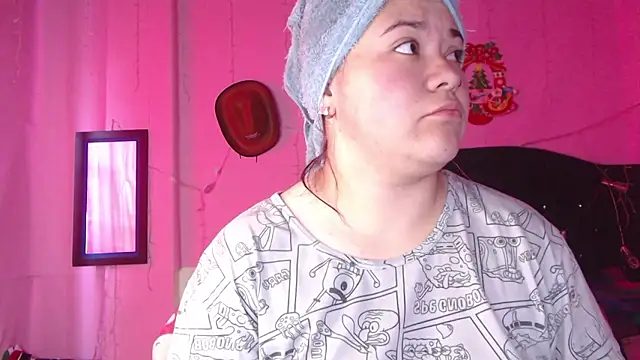 NikkiRous  online show from January 2026 02:44:01 PM