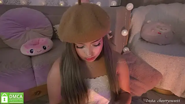 Cheerrysweett online show from October 2025 02:37:02 AM