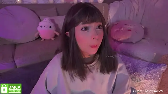 Cheerrysweett online show from November 2025 02:11:01 AM