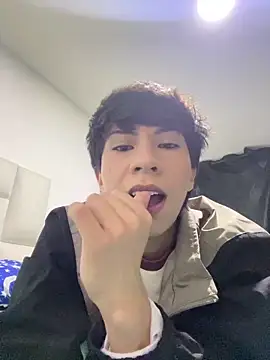 Snapshot of evaevanscute chatting on May 2026 01:35:01 AM evaevanscute online show from May 2026 01:35:01 AM