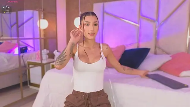 AilishBenson online show from February 2026 07:47:02 PM