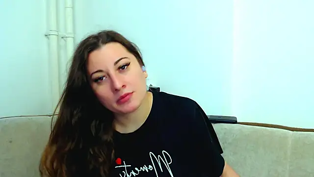 Helen Adams  online show from December 2024 07:39:01 AM