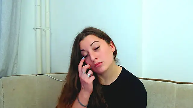 Helen Adams  online show from December 2024 10:45:01 AM