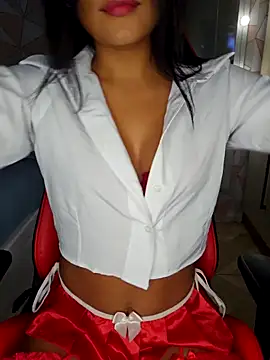 moreninhasilva online show from October 2025 11:58:01 PM