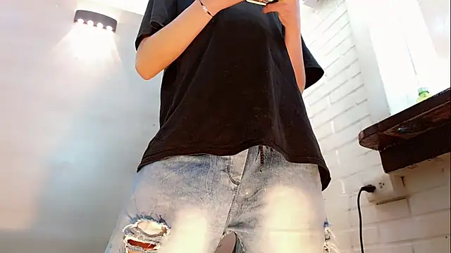 Daniela Pink  online show from December 2025 08:49:02 PM