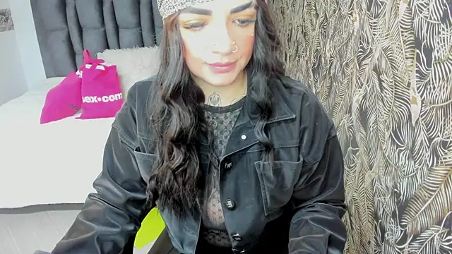 Anhell7 x online show from November 2025 07:37:01 PM