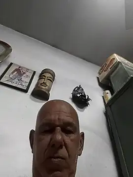 FabiQuilmes online show from October 2025 03:32:02 PM