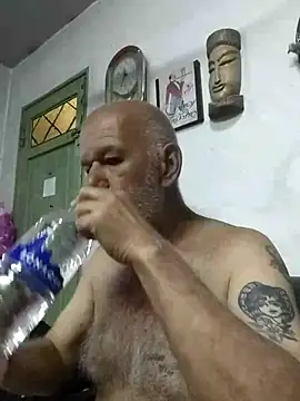 FabiQuilmes online show from March 2026 02:35:02 PM