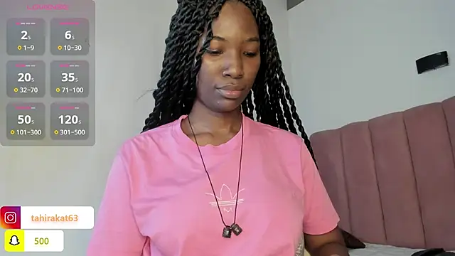 Snapshot of Tahira_21_ chatting on May 2026 08:02:02 PM Tahira 21 online show from May 2026 08:02:02 PM