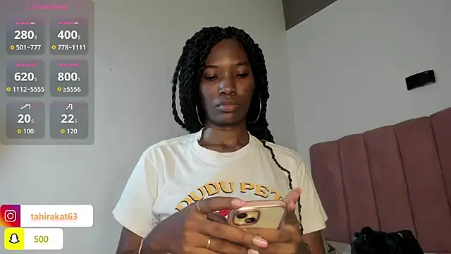 Snapshot of Tahira_21_ chatting on June 2026 06:09:01 PM Tahira 21 online show from June 2026 06:09:01 PM