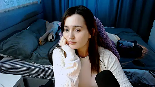 Snapshot of KiraYammy chatting on February 2025 12:43:02 AM KiraYammy online show from February 2025 12:43:02 AM
