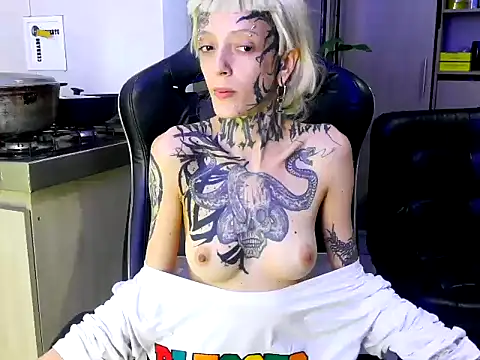 Snapshot of barbara_anal_squirt_ chatting on September 2025 09:36:01 PM barbara anal squirt online show from September 2025 09:36:01 PM