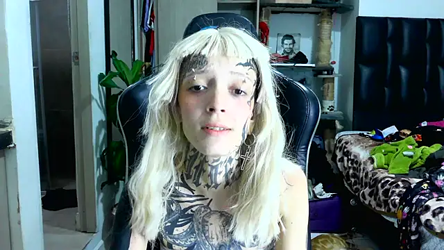 Snapshot of barbara_anal_squirt_ chatting on September 2025 04:02:02 AM barbara anal squirt online show from September 2025 04:02:02 AM