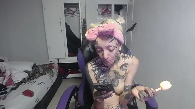 Snapshot of barbara_anal_squirt_ chatting on October 2025 03:23:02 AM barbara anal squirt online show from October 2025 03:23:02 AM