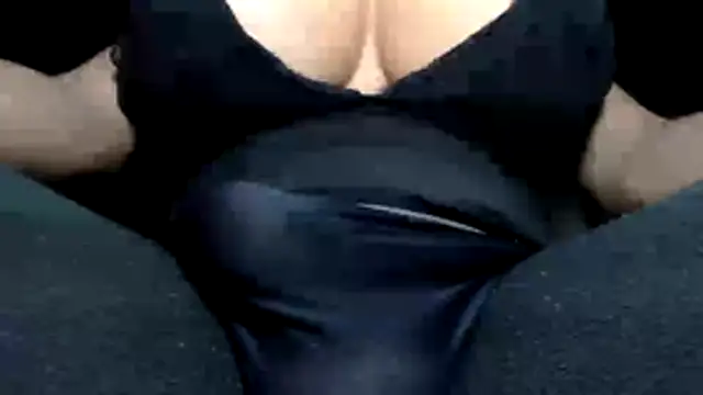 Snapshot of richelybigcock chatting on May 2026 05:34:01 AM richelybigcock online show from May 2026 05:34:01 AM