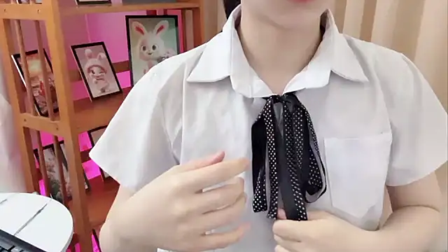 KaleAnisa online show from April 2026 01:19:01 AM