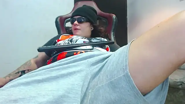 Snapshot of snowflake_xxx chatting on November 2025 05:27:02 AM snowflake xxx online show from November 2025 05:27:02 AM