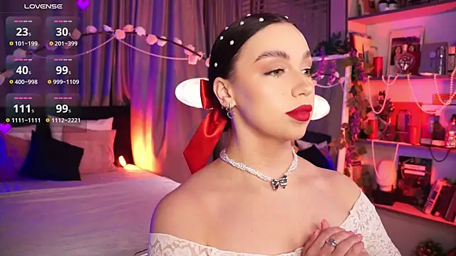 LunaNight online show from February 2025 08:33:01 PM