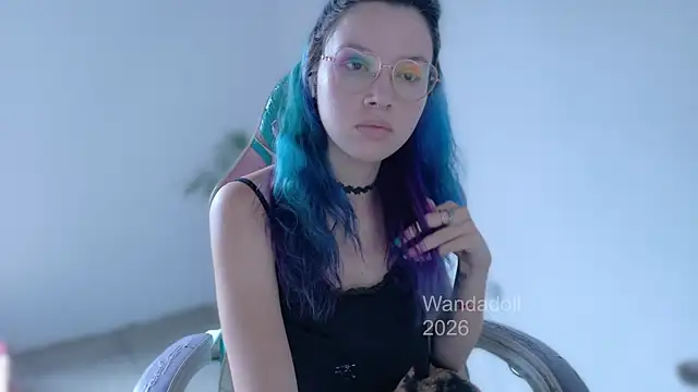 Snapshot of WandaDoll chatting on June 2026 02:33:01 PM WandaDoll online show from June 2026 02:33:01 PM
