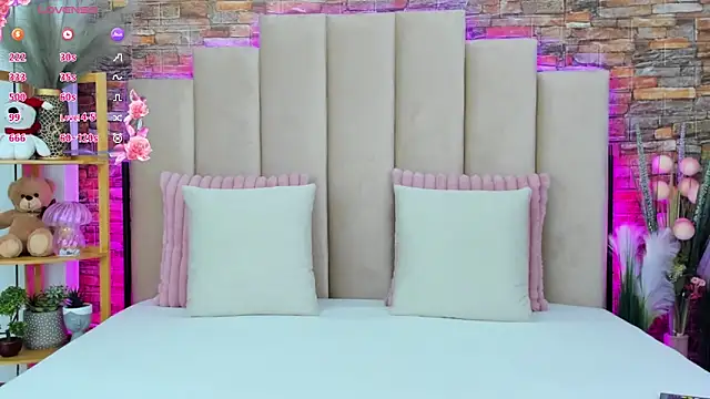 Brianna Wilson online show from November 2025 06:09:02 PM