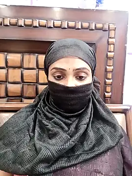 Snapshot of Yours-Bebo chatting on January 2025 09:18:02 PM Yours-Bebo online show from January 2025 09:18:02 PM