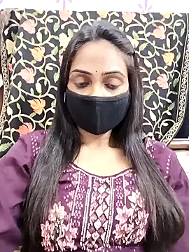 Snapshot of Yours-Bebo chatting on February 2025 04:56:02 PM Yours-Bebo online show from February 2025 04:56:02 PM