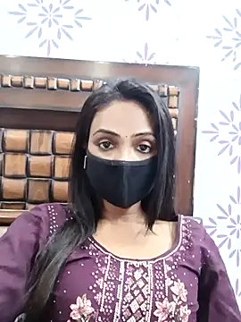 Snapshot of Yours-Bebo chatting on March 2025 11:00:01 AM Yours-Bebo online show from March 2025 11:00:01 AM