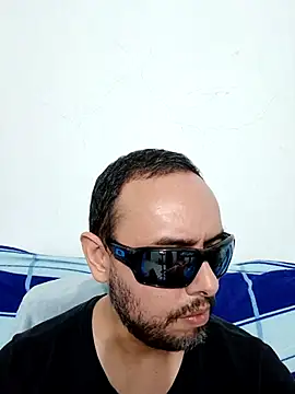 ElSunEagle online show from April 2026 01:58:01 AM