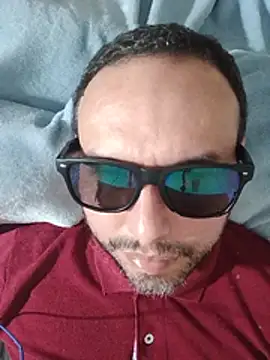 Snapshot of ElSunEagle chatting on July 2026 04:27:01 AM ElSunEagle online show from July 2026 04:27:01 AM