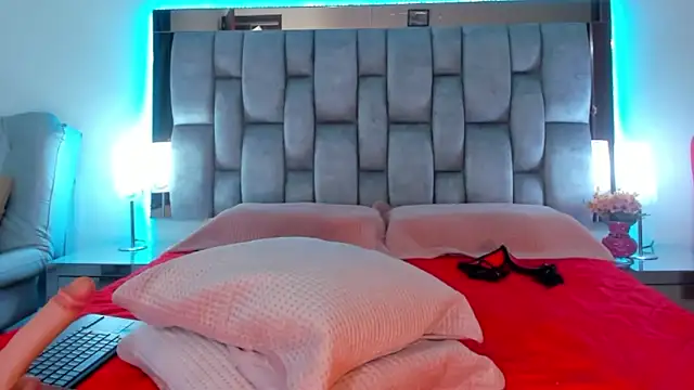 Abbye blue01 online show from March 2025 04:08:02 AM