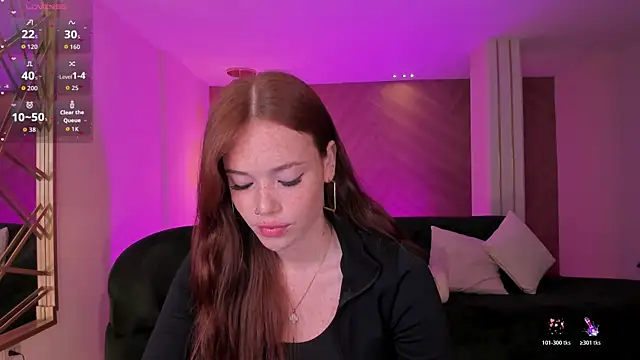 CorinneRusso online show from April 2026 12:28:02 PM