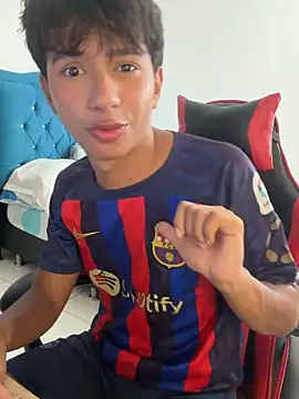 Leonarrrd 01 online show from February 2026 09:18:01 PM