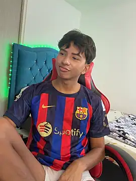 Leonarrrd 01 online show from March 2026 09:44:02 PM