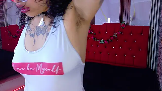 miahernadez303av online show from April 2026 03:20:01 AM