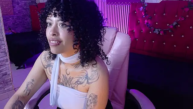 miahernadez303av online show from July 2026 06:47:02 AM