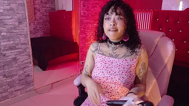 miahernadez303av online show from July 2026 03:37:01 AM