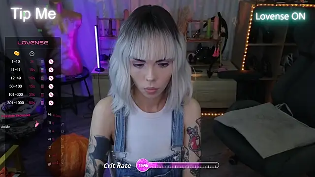 Kerry Kirk online show from October 2025 10:09:02 PM