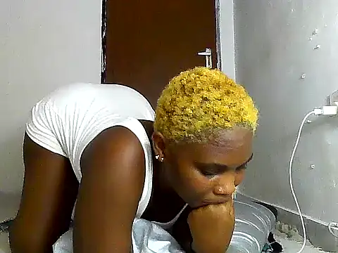 SexyKimberly23 online show from November 2025 03:36:01 PM