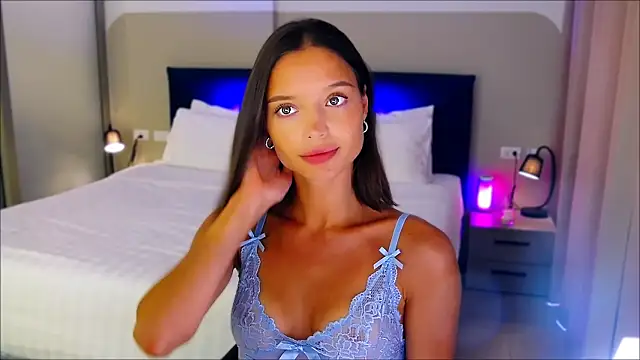 wow Mia online show from February 2025 02:18:01 AM