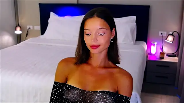 wow Mia online show from February 2025 08:48:02 AM