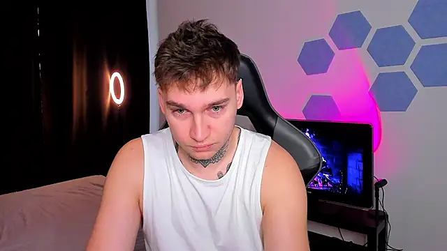 Chris Tyson online show from November 2025 07:55:01 AM