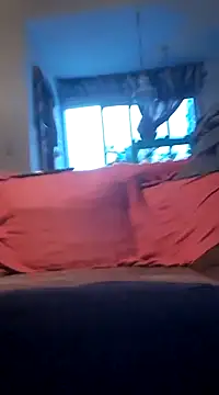 LYZBORNHD online show from March 2025 10:04:02 PM