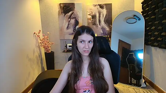 upssnowy online show from September 2025 01:33:02 PM