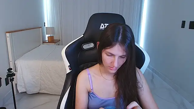 upssnowy online show from May 2026 07:54:02 PM