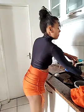 Snapshot of Julia_Pretinha chatting on October 2025 01:11:01 PM Julia Pretinha online show from October 2025 01:11:01 PM