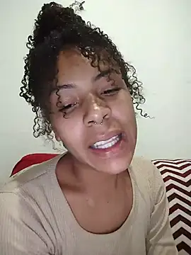 Snapshot of Julia_Pretinha chatting on June 2026 02:47:02 AM Julia Pretinha online show from June 2026 02:47:02 AM