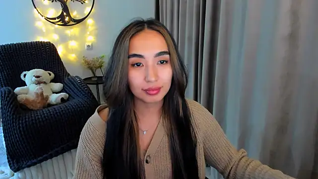 worldofkim online show from February 2026 07:04:02 PM